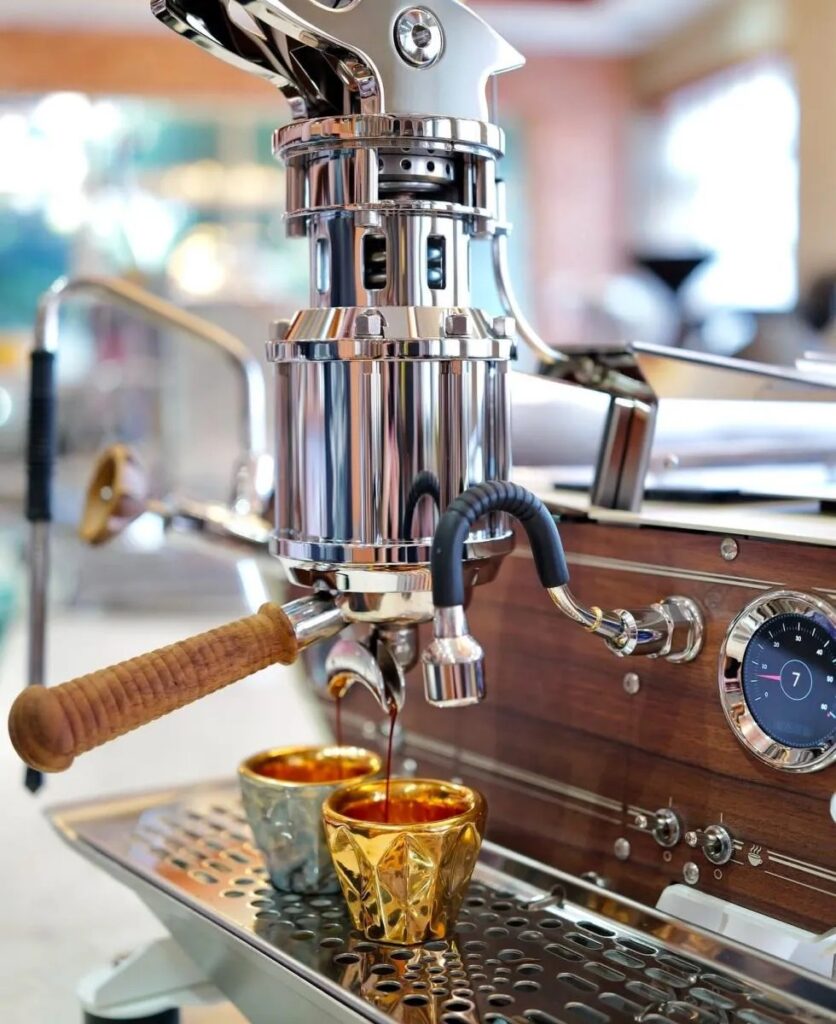 spiritello wht wood 4