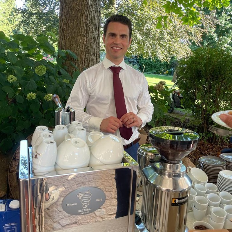 resized owner 800x800